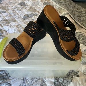 Chinese Laundry platform sandals